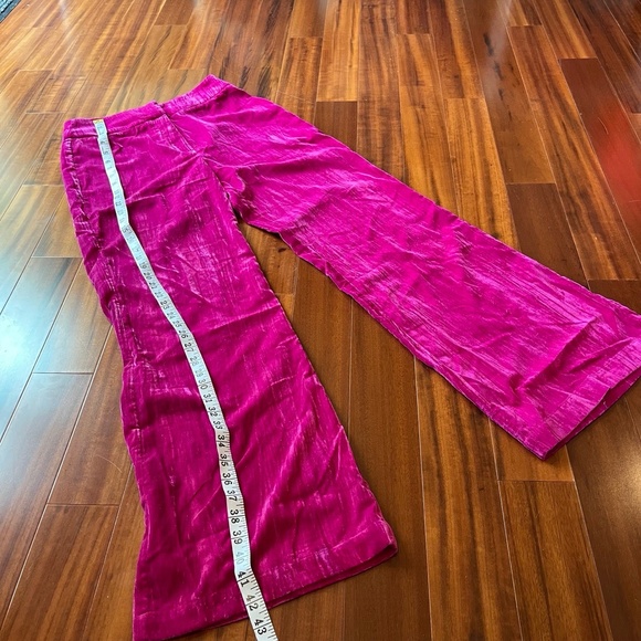 Cider Velvet Fuschia Pants High-Waisted Wide-Leg Flare Velour Magenta Size Small - Picture 6 of 8